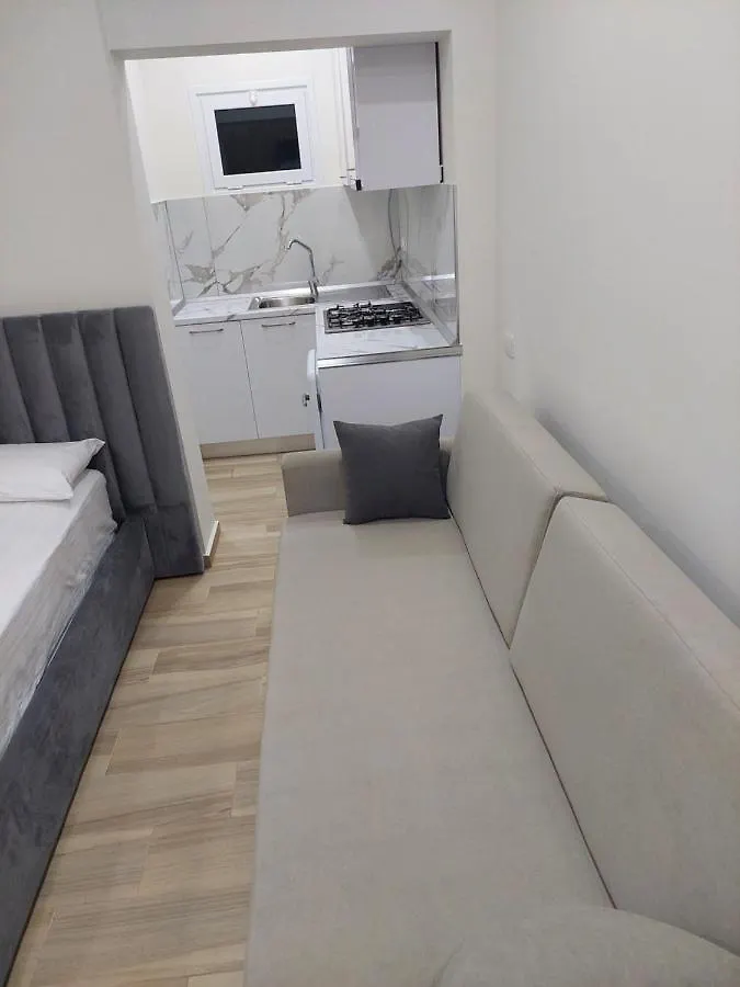 Sole Inn Vlorë